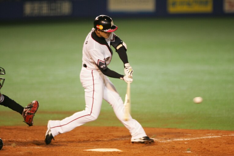 現役時代のサブロー　©BUNGEISHUNJU