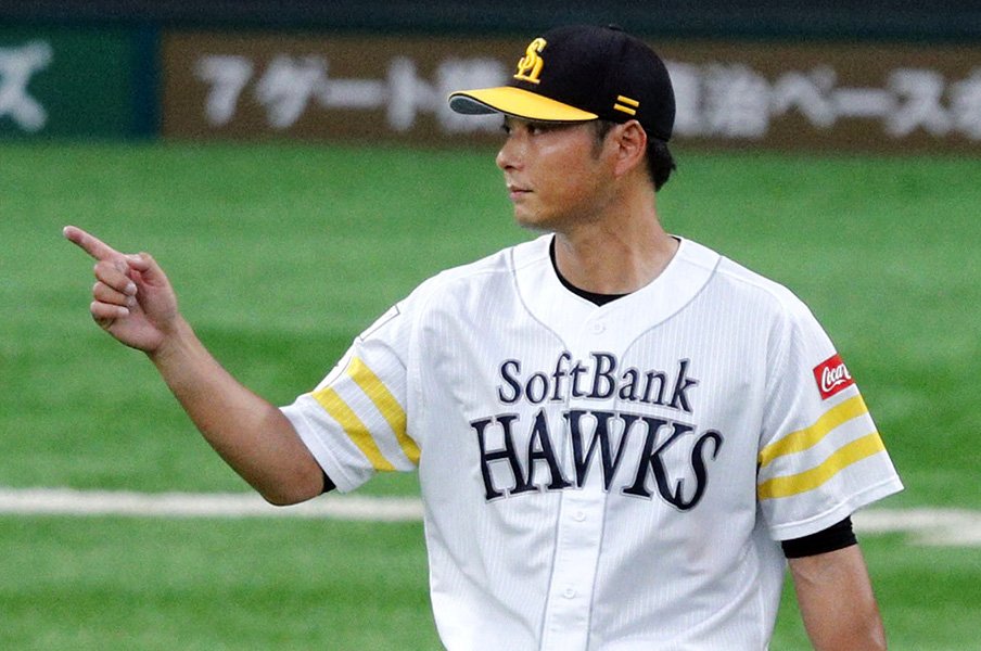 10年前のドラフトから考えるソフトB。育成指名を重視するきっかけの年に。<Number Web> photograph by Kyodo News