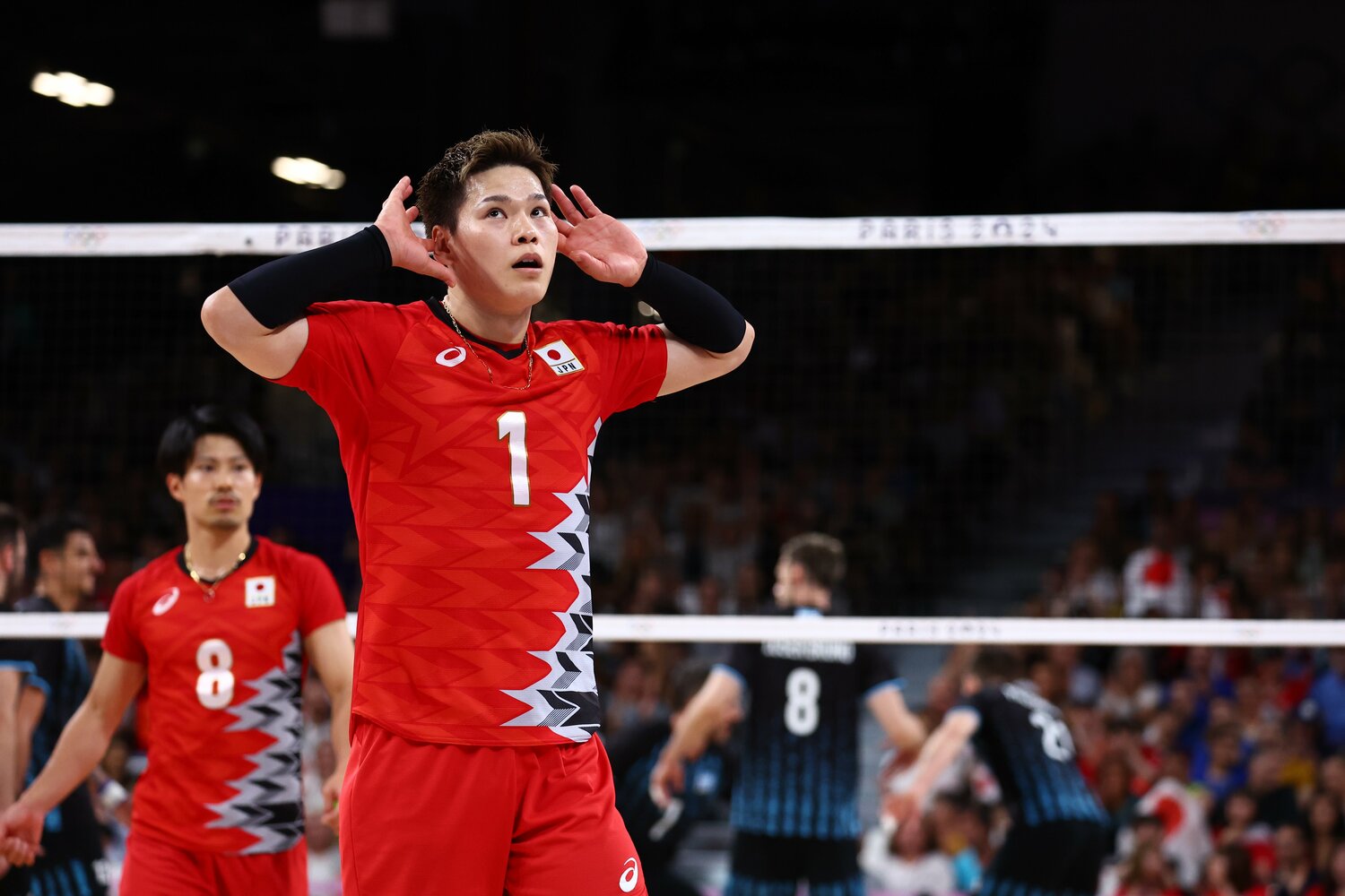 高いコミュニケーション能力でチームの“入り口”の役割を果たしていた西田有志 ©︎Ryosuke Menju/JMPA