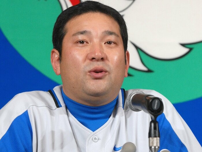 日本一から一転→西武会長から“ある電話”…激動期のライオンズを率いた伊東勤の告白「フロントとの関係がこじれて…」監督退任に“2つの事実”<Number Web> photograph by JIJI PRESS