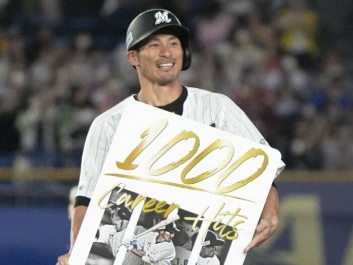 「遅いですよね」36歳の苦労人・ロッテ荻野貴司がプロ13年目で到達した“1000本”の重み《あの最強助っ人を抜く新記録》＜Number Web＞ photograph by KYODO