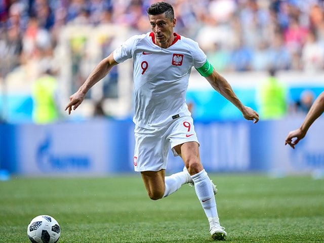 ドイツ代表 ミロスラフ・クローゼ選手 ユニフォーム Amazon | ミロスラフ・クローゼ ユニフォーム レトロ サッカー