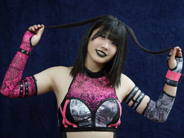 女子高生でヒールで双子”スターダム吏南が語った木村花への思い「花