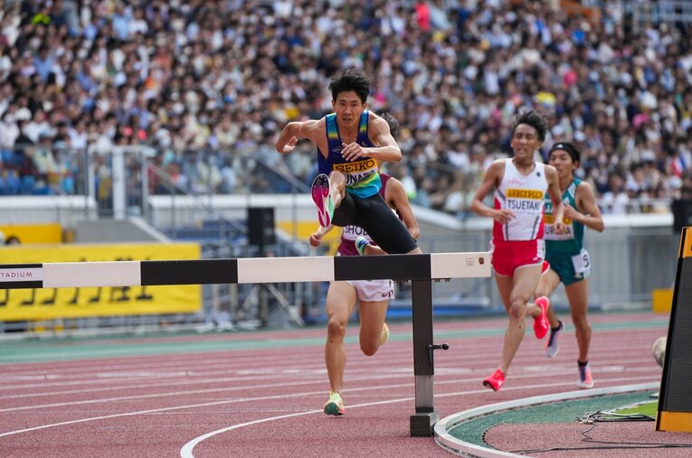 世界陸上日本代表の砂田晟弥。長距離種目の3000ｍ障害での選出だが、中学時代は短距離種目の400ｍで日本チャンピオンに輝いている ／ photograph by Satoshi Wada