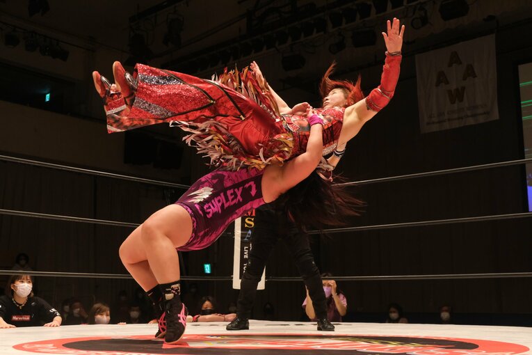 彩羽匠「見とけよ、スターダム」 マーベラスと仙女、“女子プロレスの本流”を継承する者は？ 長与千種も賞賛した“最高の試合”(23)