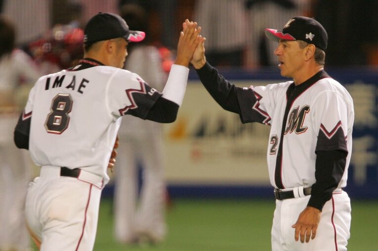 ボビー・バレンタインが起用し続け、花開いた今江敏晃。じつはプレーオフ中に妻の出産に立ち会いたいと監督に相談していた ／ photograph by Hideki Sugiyama