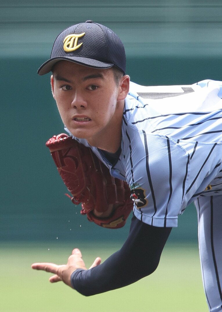 東海大相模のエースは198cmサウスポーの藤田琉生　©JIJI PRESS