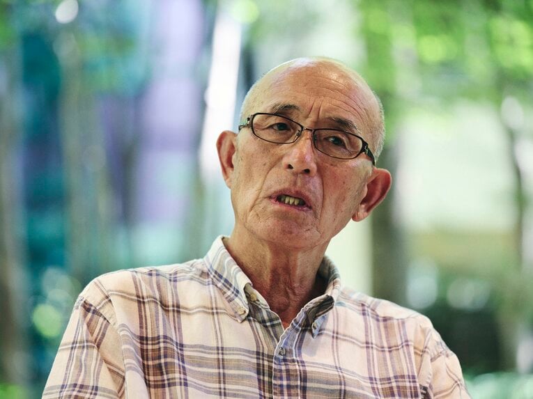 筆者のインタビューに答える松岡弘（2023年）©Yuki Suenaga