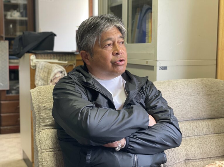 2025年4月撮影、京都廣学館高校コーチ　©︎NumberWeb