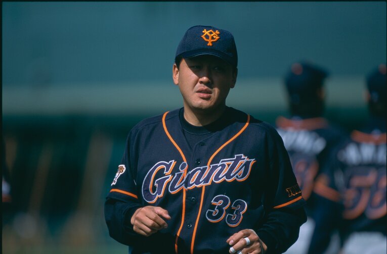 99年オフに広島からFA移籍した江藤智。第1次原政権（02年～03年）でサードに起用された　©BUNGEISHUNJU