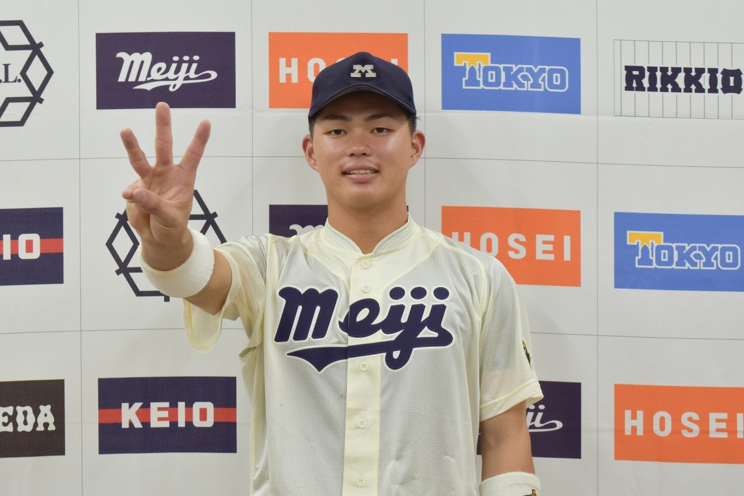武田氏が太鼓判を押す明大・榊原七斗　©JIJI PRESS