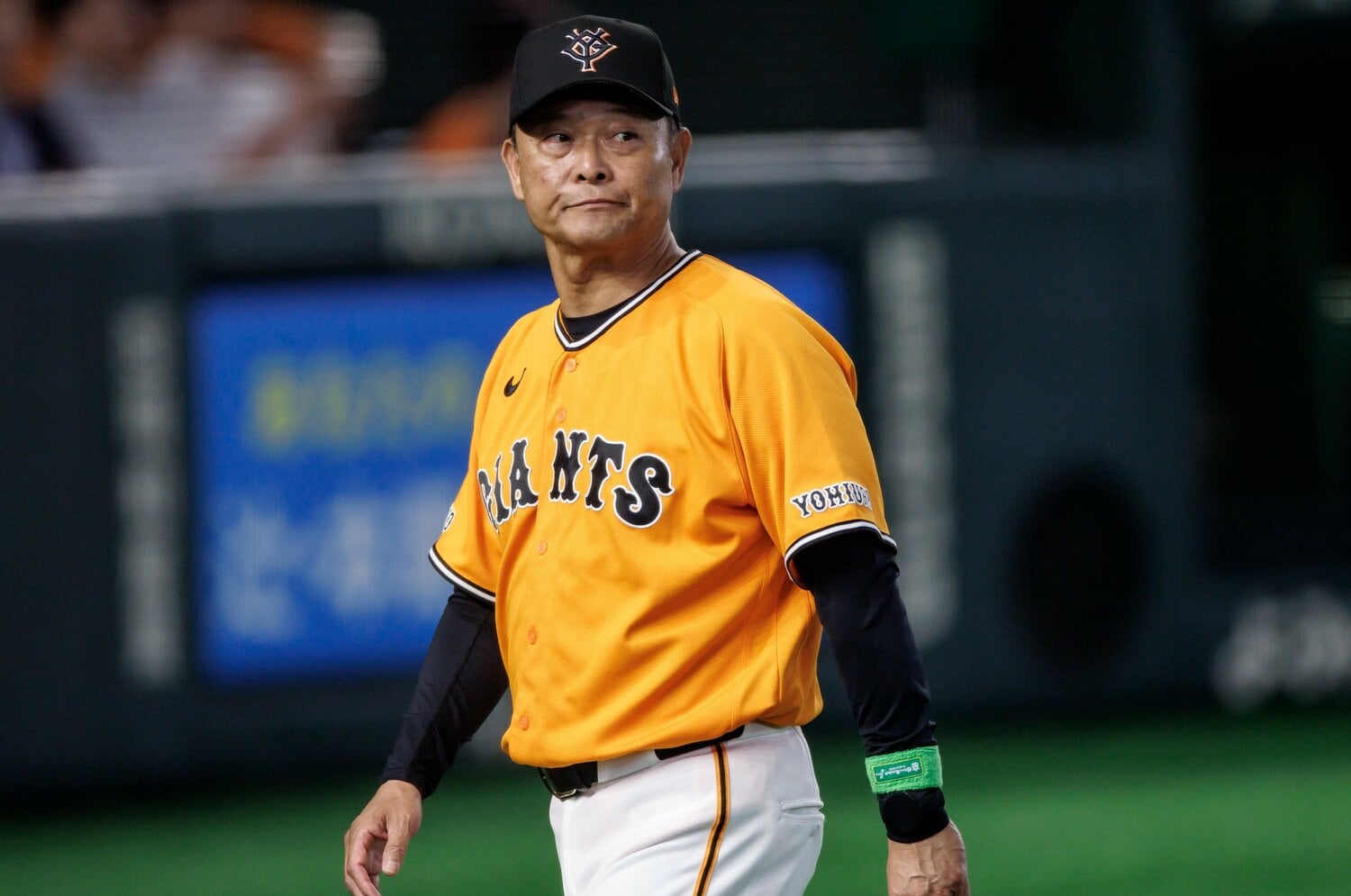 巨人・阿部慎之助逮捕から3時間後、すでに”解任”は決まっていた? 球団史上初”外様監督”橋上秀樹コーチ指名の舞台ウラ…来季監督人事への布石か
