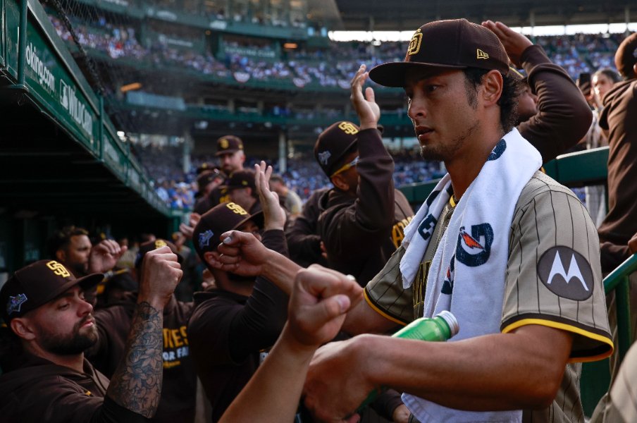 ダルビッシュ有「本当に、いっぱいいっぱいだった」ドジャース世界一の裏で手術決断「ギリギリの状態」右肘で投じた21球“覚悟のマウンド”＜Number Web＞ photograph by Getty Images