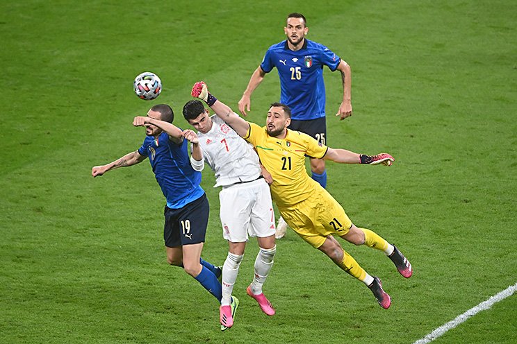 ドンナルンマの好セーブが光った©Getty Images