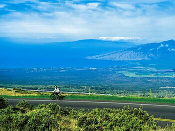 ＜ハワイ、ビッグアイランドを駆ける＞ マウイの自然を感じるバイクルートを訪ねて。＜Number Web＞ photograph by Takuya Sugiyama
