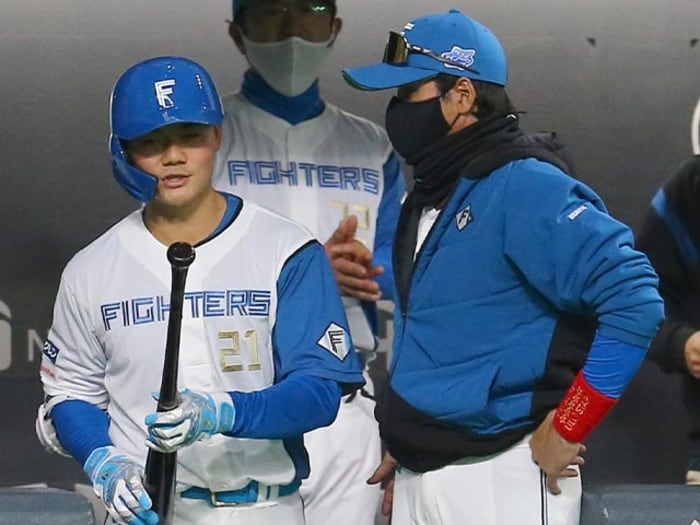 「俺、見る目があったなと（笑）」元日本ハム・西崎幸広が見た“11年目松本剛のブレイク”…清宮幸太郎は成長見えるも「まだまだ課題」＜Number Web＞ photograph by Sankei Shimbun