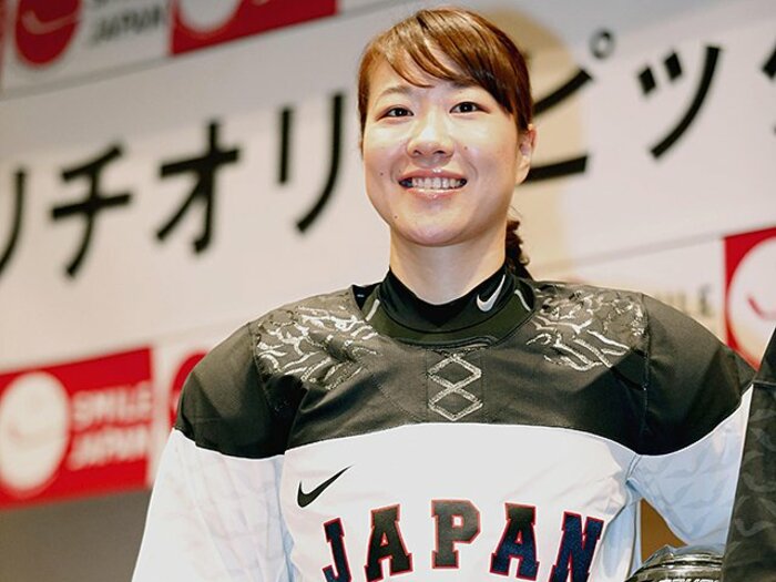 長野経験者から親子鷹まで。スマイルジャパンの注目選手。～ソチに挑む女子アイスホッケー～＜Number Web＞ photograph by AFLO