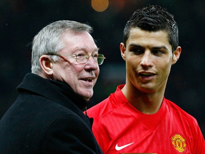 CLベスト16組合せ決定。レアルVSマンU、2つの再会。～クラシコが左右する因縁対決～＜Number Web＞ photograph by AFLO