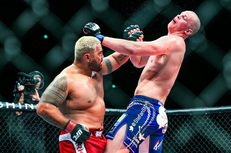 マーク・ハントvs.ステファン・ストルーフェ　©Susumu Nagao