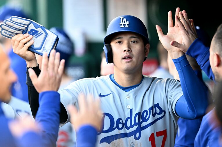 大谷翔平人気で、高校野球でもニューバランスの手袋が売れているという ／ photograph by Getty Images
