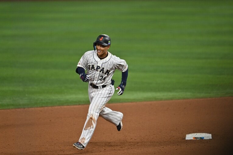 準決勝メキシコ戦の同点ホームラン　©︎Naoya Sanuki