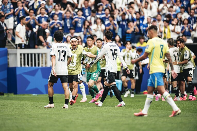 テレビに映らなかったブラジル戦真相…写真は右に続きます　©Kiichi Matsumoto/JMPA
