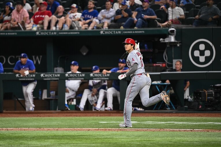 延長12回勝ち越し打となった20号　©Nanae Suzuki