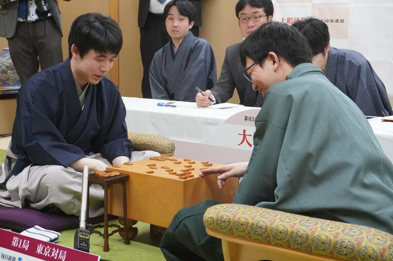 名人戦第1局　©NumberWeb