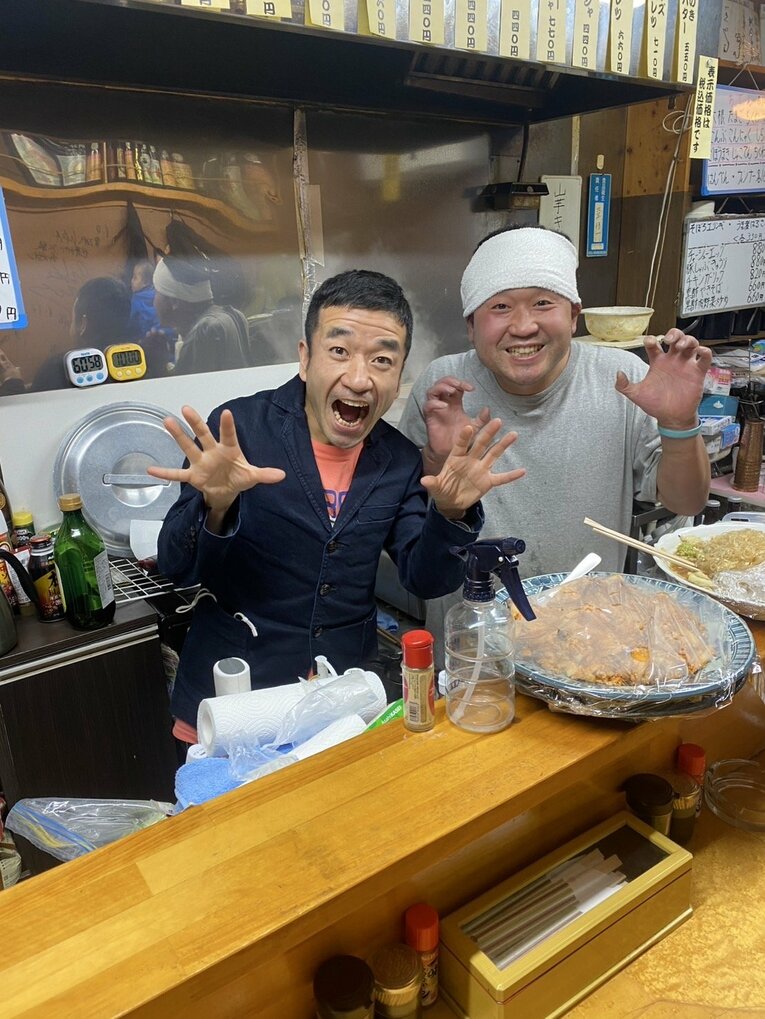 居酒屋「いきや」に集まるボクシング関係者たち（本人提供）
