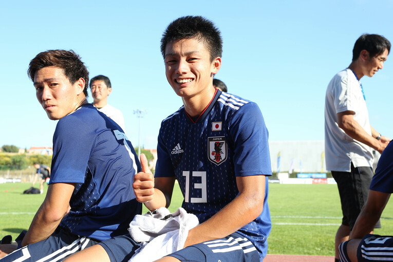 2018年、19歳の頃の上田綺世【1枚目／全2枚】　©AFLO