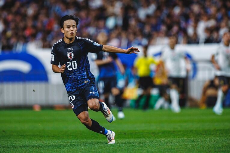 久保＆堂安、右サイドWレフティーの無双（全10枚超）©Kiichi Matsumoto