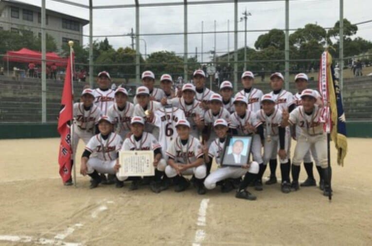 当時の生駒ボーイズのメンバーたち／音野さん提供