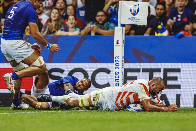 32分、リーチマイケルのトライ【1枚目／全2枚】　©Kiichi Matsumoto