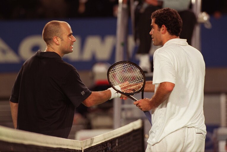 全豪のアガシとサンプラス©Getty Images