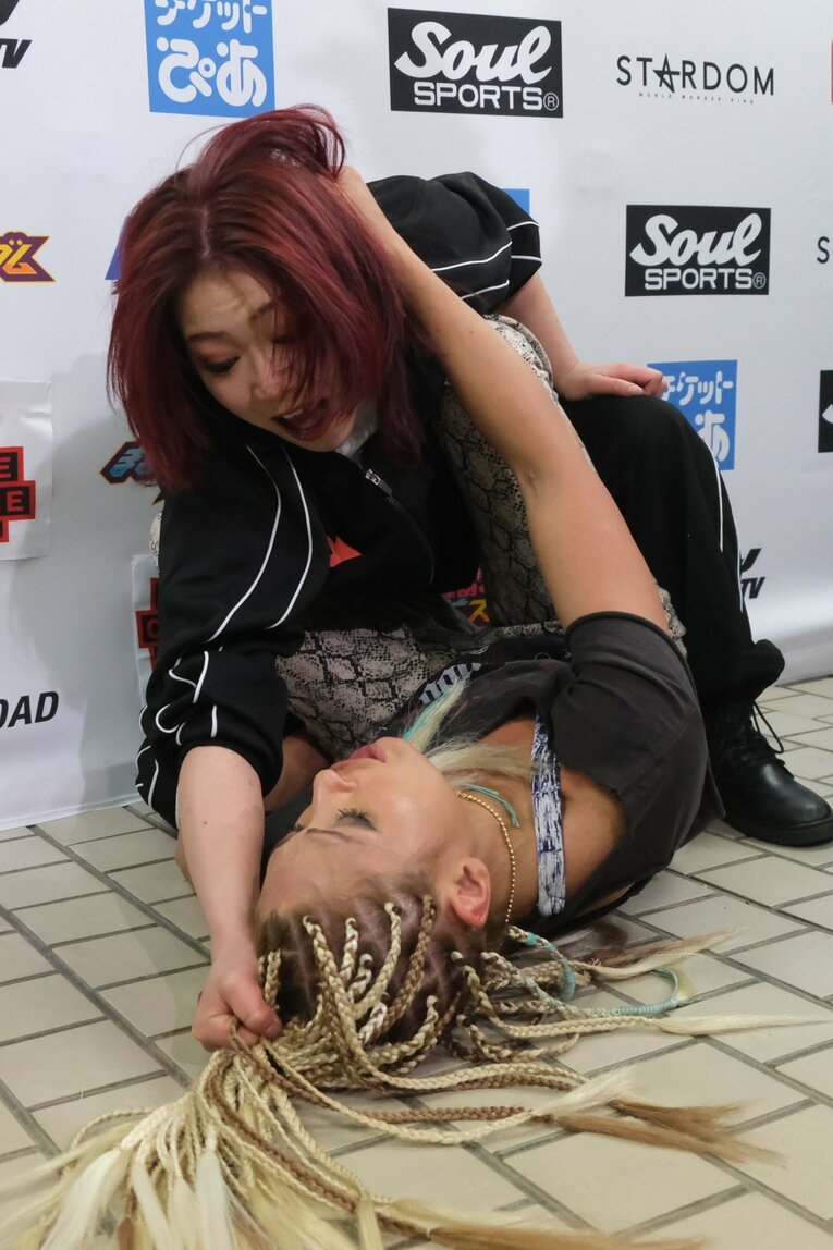 殴り続けた鈴季すず、抱きしめたジュリア…スターダムリーグ戦“最大のカード”は何を残したか？「本当の姉妹」「憎しみは晴れた」(86)