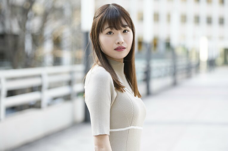 史上初めて“JRAの場内実況”を担当した女性アナウンサー「ファンのあたたかさに救われた」藤原菜々花26歳が語る“デビュー戦”の舞台裏(22)