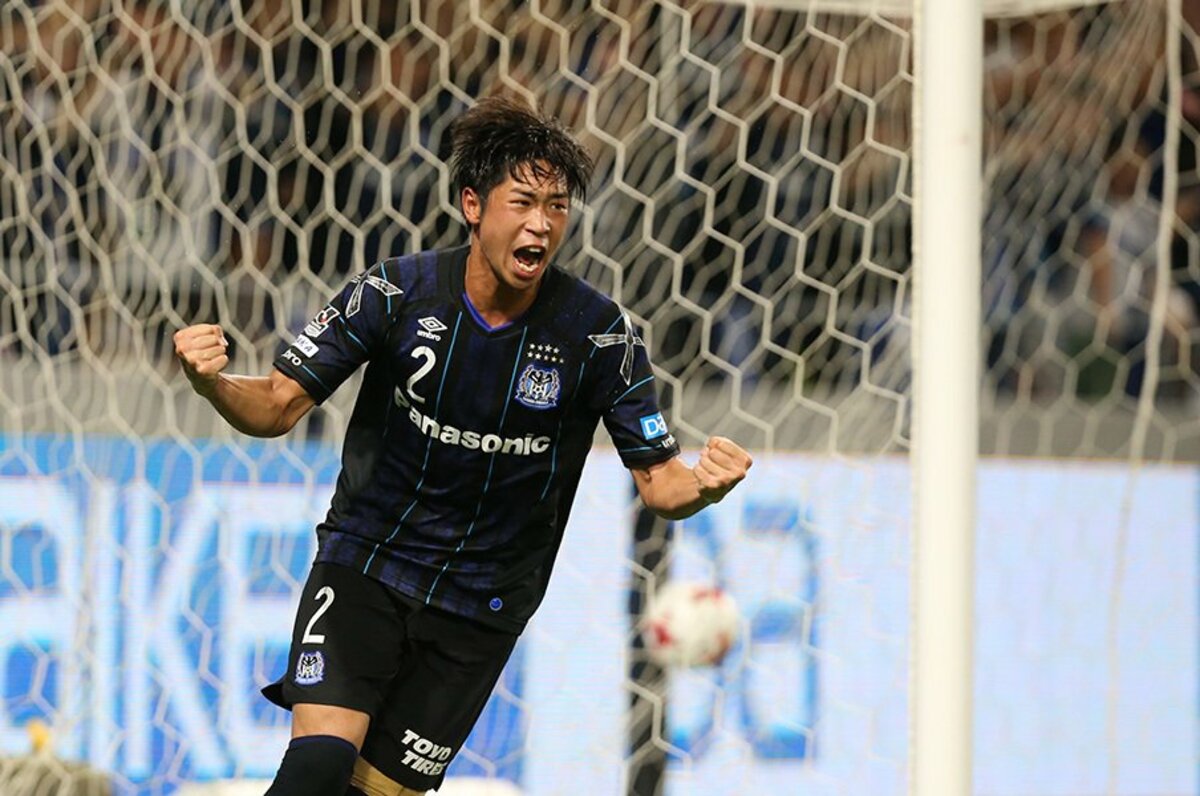 今野に認められ、麻也からも学ぶ。三浦弦太は次代のDFリーダー候補