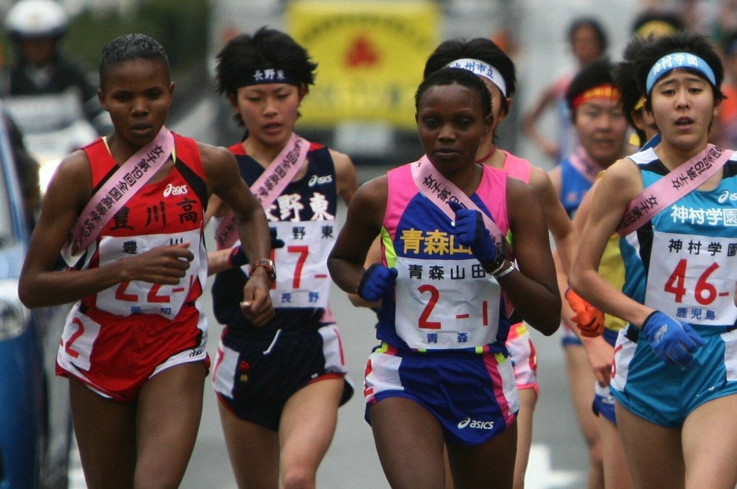 「長野東って…どこ？」ライバル校も衝撃…地方の公立校がナゼ全国高校駅伝の女王に？ 18年前「部員は3人だけ」からの“奇跡の軌跡”を振り返る＜Number Web＞ photograph by 取材対象者提供