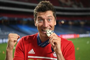 レバンドフスキ、ノイアー達の献身。 バイエルンの凄みと監督のビデオ。