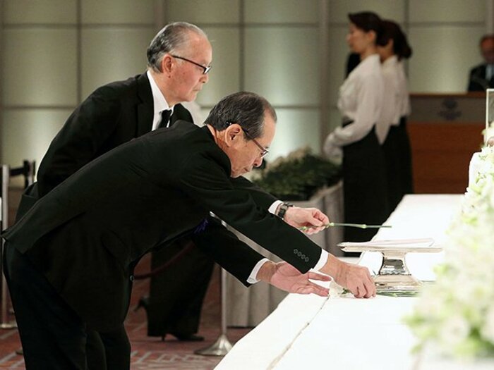 川上哲治が遺していった、チームマネジメントの極意。~V9戦士に与え続けた刺激~<Number Web> photograph by KYODO