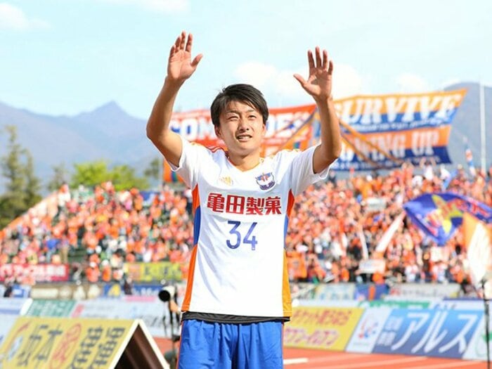 J1即スタメン、原輝綺18歳の苦悩。強すぎる使命感をU-20で忘れろ!<Number Web> photograph by J.LEAGUE PHOTOS