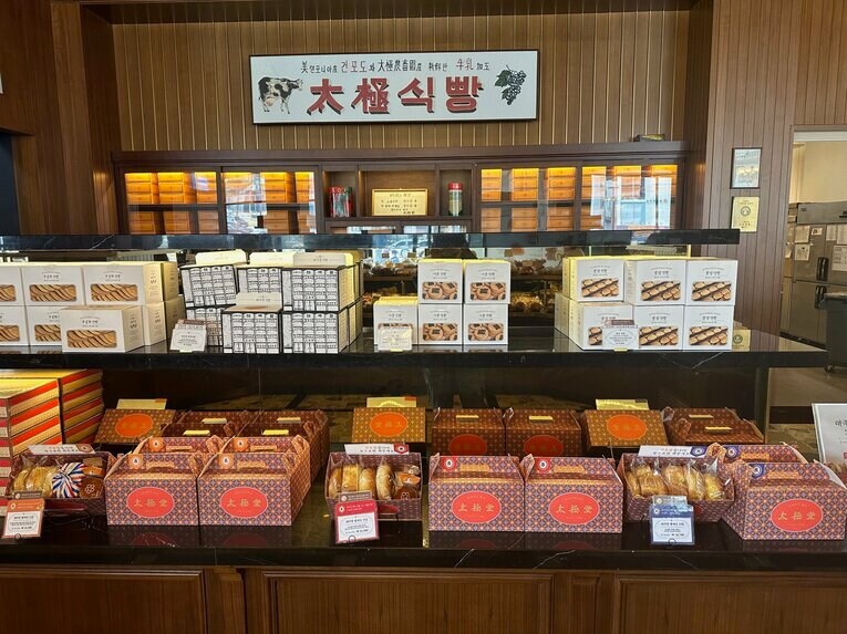 ソウル最古のパン屋さん「太極堂」。職場の人へのお土産を買った