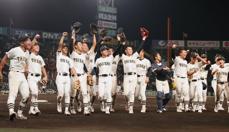 甲子園で2勝を挙げ、ベスト16に進出した島根の大社。同校のような公立校の躍進も目立つ今大会　 ©JIJI PRESS