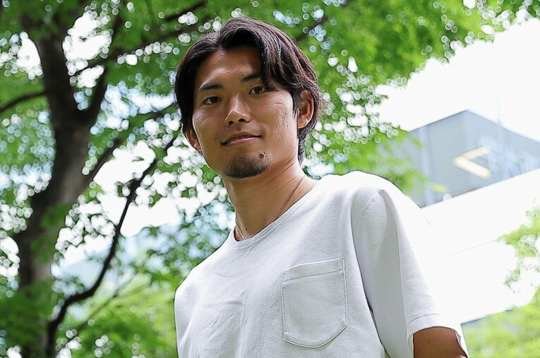 日本代表DFの町田浩樹。結婚発表翌日のタイミングでインタビューに応じてくれた ／ photograph by Shigeki Yamamoto