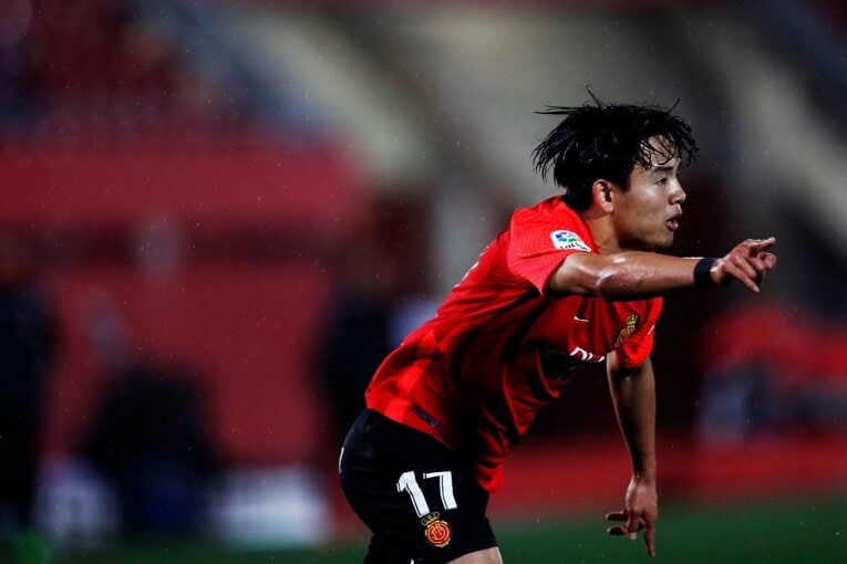 “クボが噛み合わない縦関係”に名手も同情？ 納得できない久保建英の表情、36歳ダビド・シルバの魔術〈撮影者の視点〉(25)