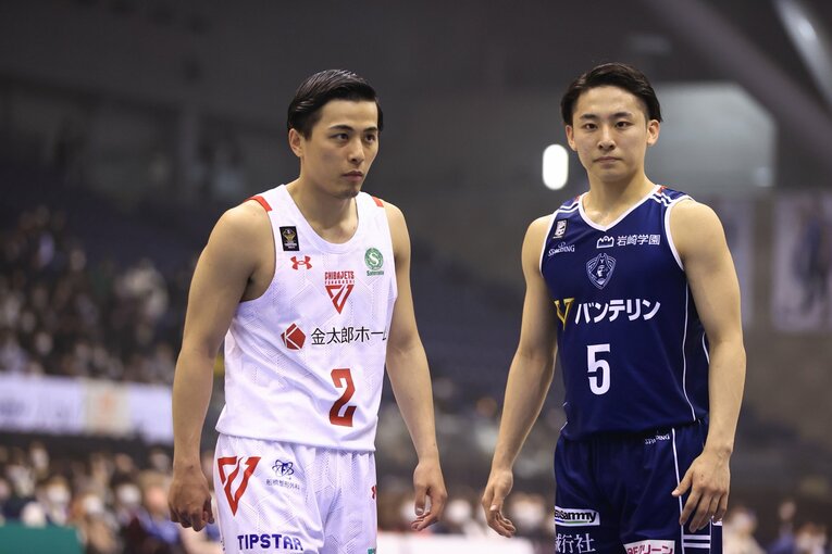 「ユウキ対決」として注目を集めた千葉ジェッツ・富樫勇樹とのマッチアップ　©︎B-CORSAIRS/T.Osawa