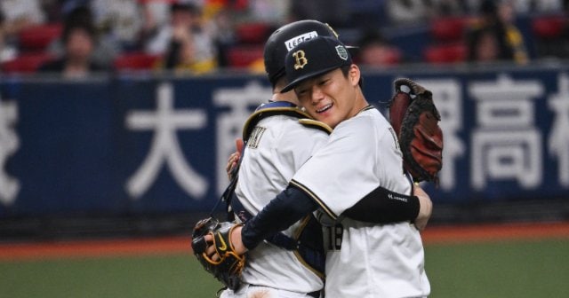 山本由伸MVP獲得「もう全部がかわいかった」若月健矢が語った“女房役”6
