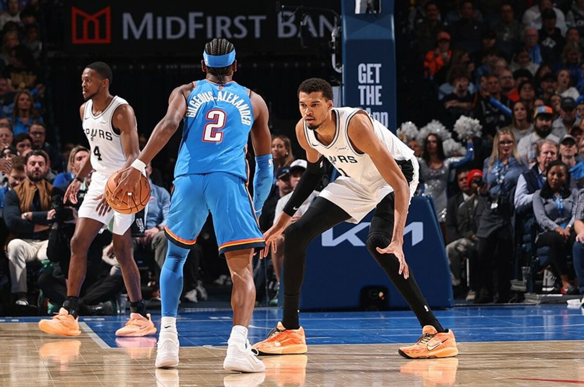 12 NBA スパーズ　サンアントニオ　バスパン サンアントニオ・スパーズを徹底解剖 - Number Web - ナンバー