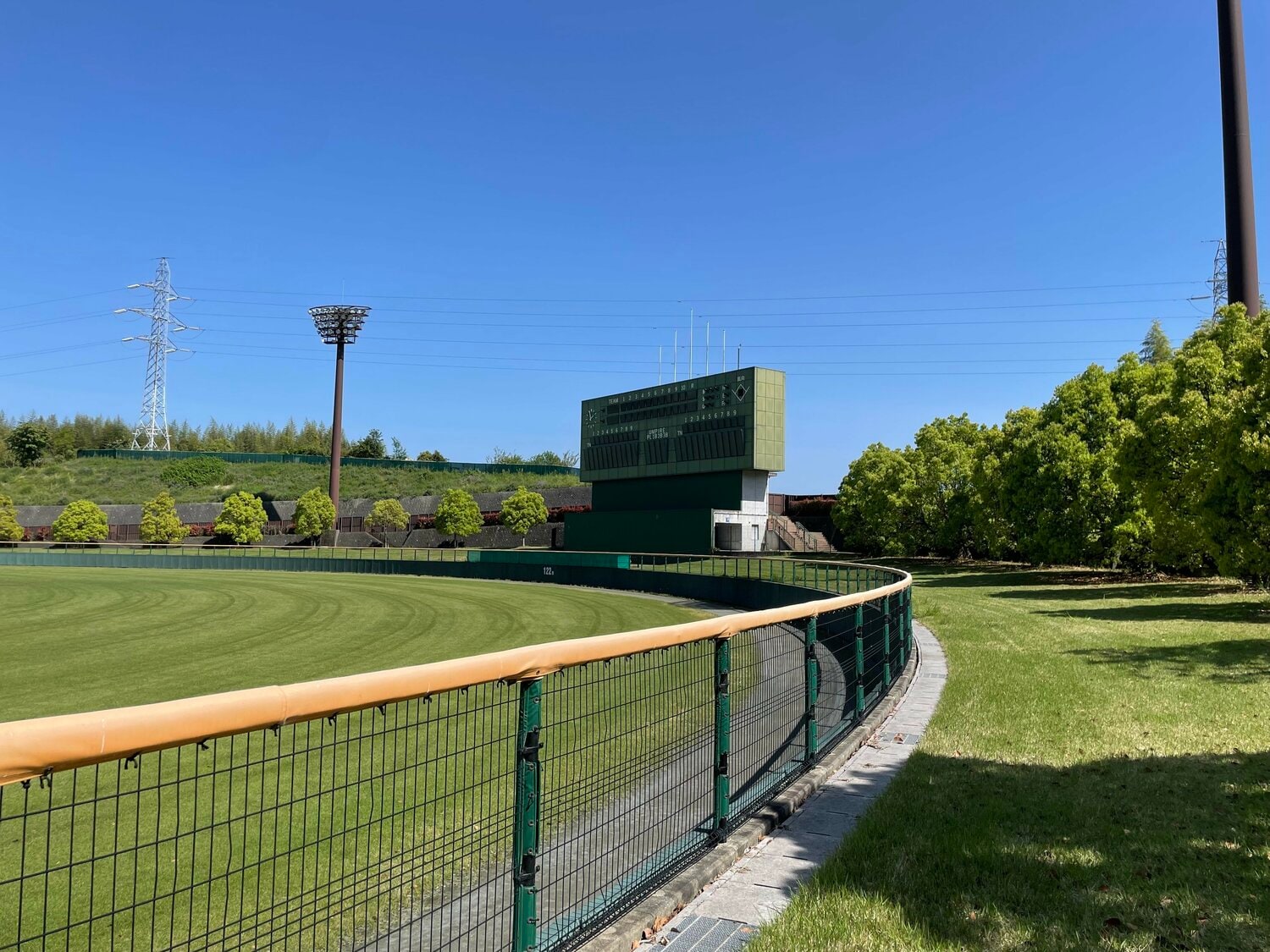 本拠地とする清水庵原球場 ※写真提供:ハヤテ223