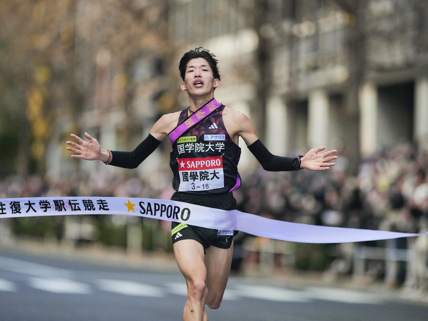 今年の箱根駅伝で史上最高の2位に入った国学院大　©Yuki Suenaga